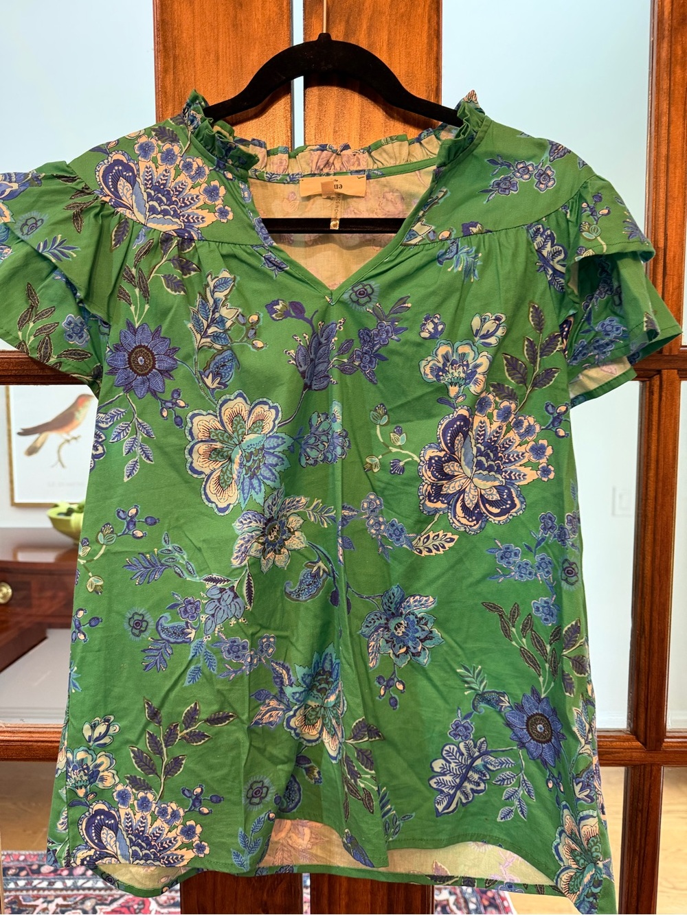 entro Green Floral V-Neck Blouse with Blue Accents